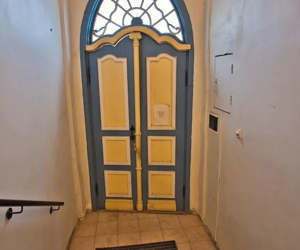 Dream - Old Town Church View With Sauna Apartman